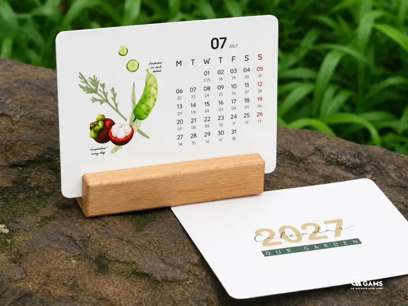 Đế gỗ và lịch để bàn rời