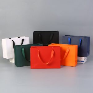 Túi giấy mỹ thuật 350gsm